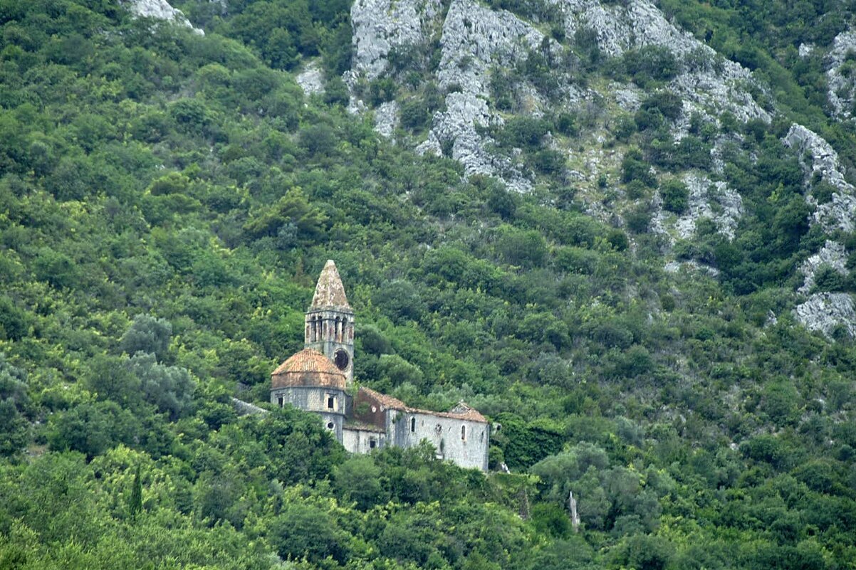 Старый храм - Марина Виноградова