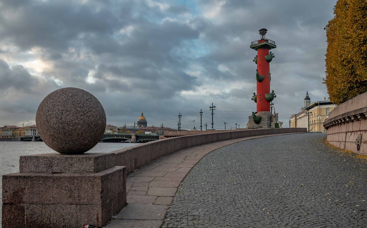 Утро на Стрелке - Константин Бобинский