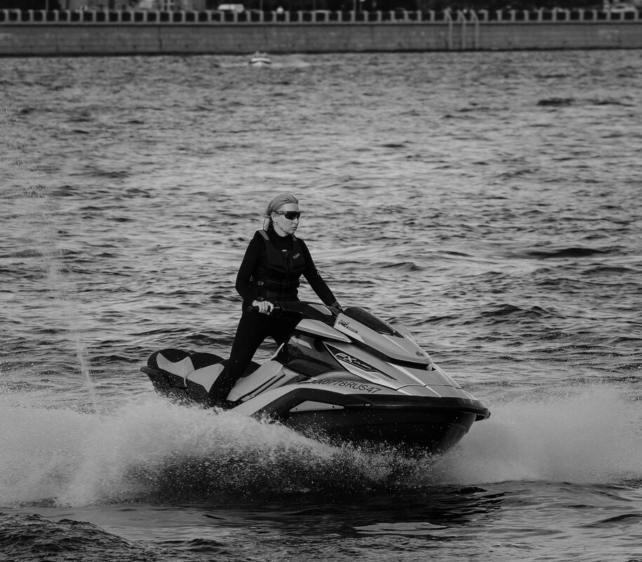 Рассекающая волны - Магомед .