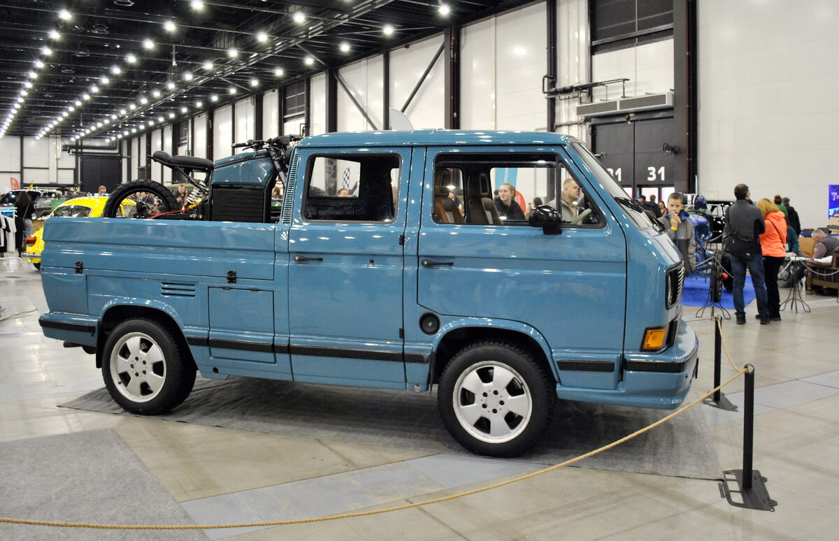 Чья-то голубая мечта .. - AleksSPb Лесниченко