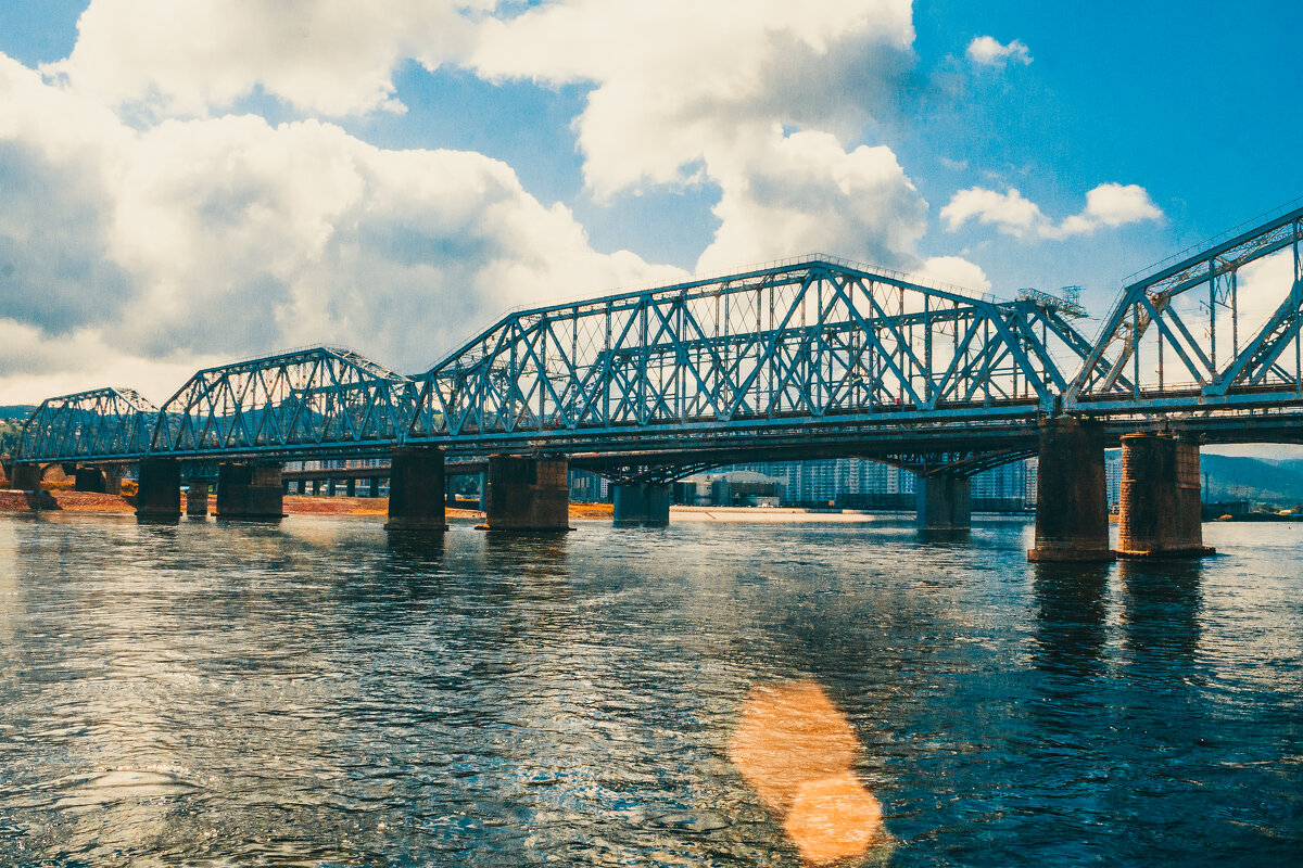 Железнодорожный мост - Роман 