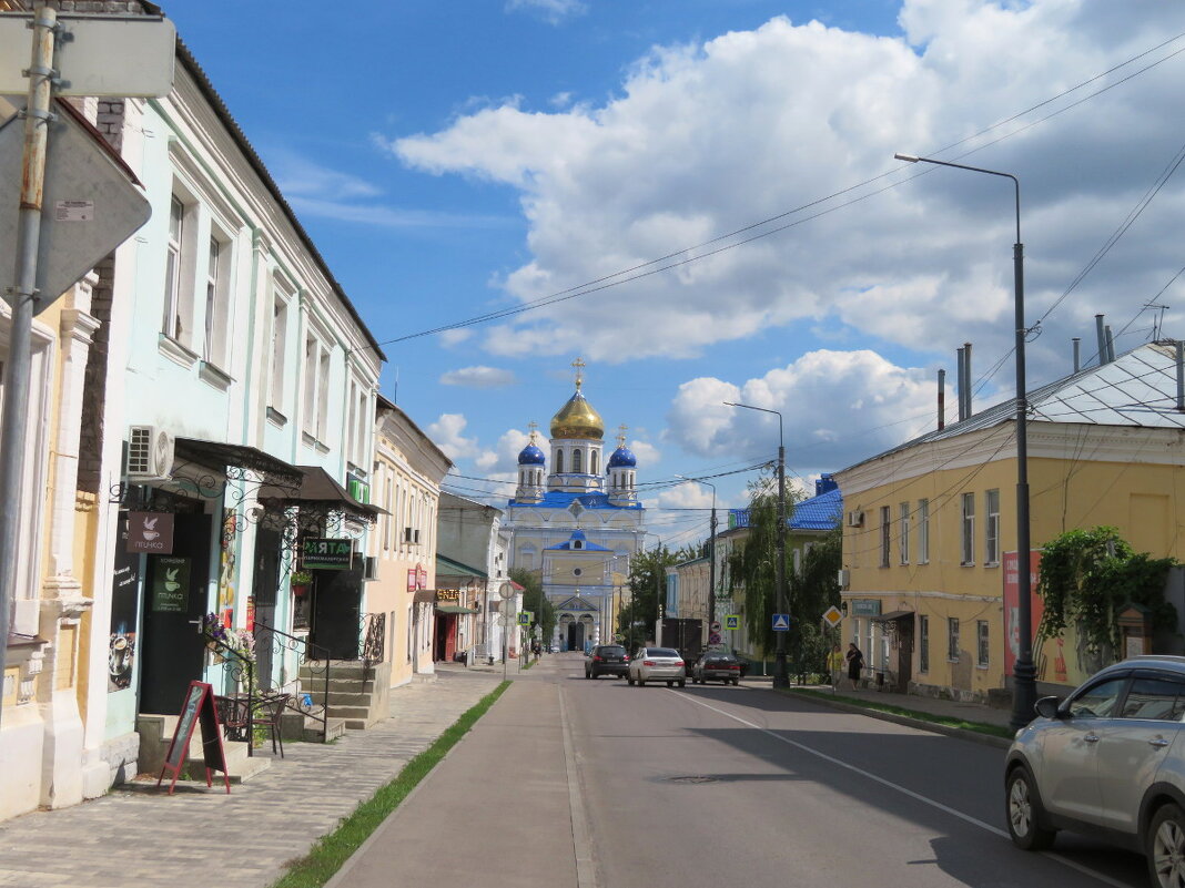 По старым улочкам Ельца. - Егор Бабанов