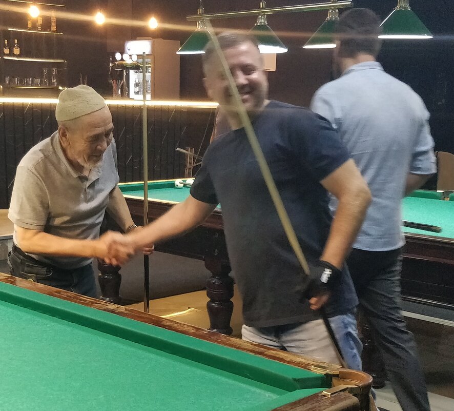 Друзья бильярда - Андрей Хлопонин Друзья бильярда - Андрей Хлопонин