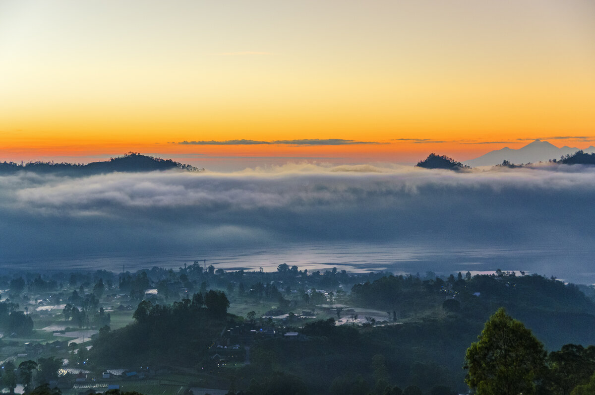 Утренний туман. - Сергей Фомичев