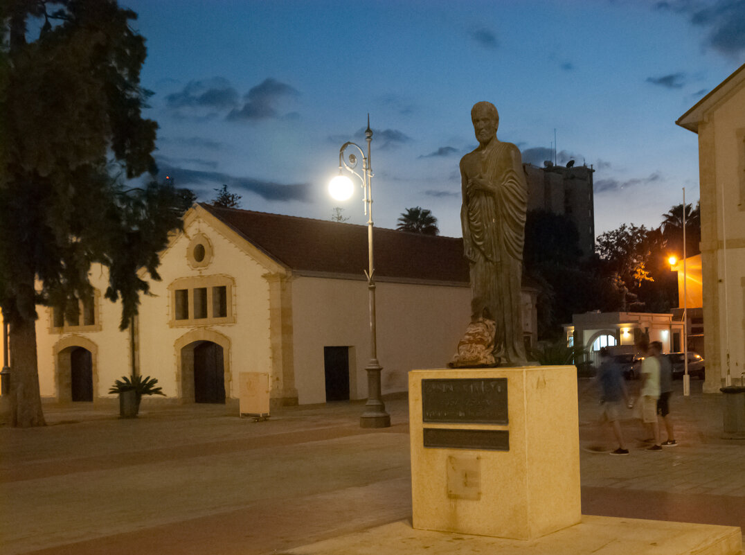 Кипр. Ларнака - Андрей 