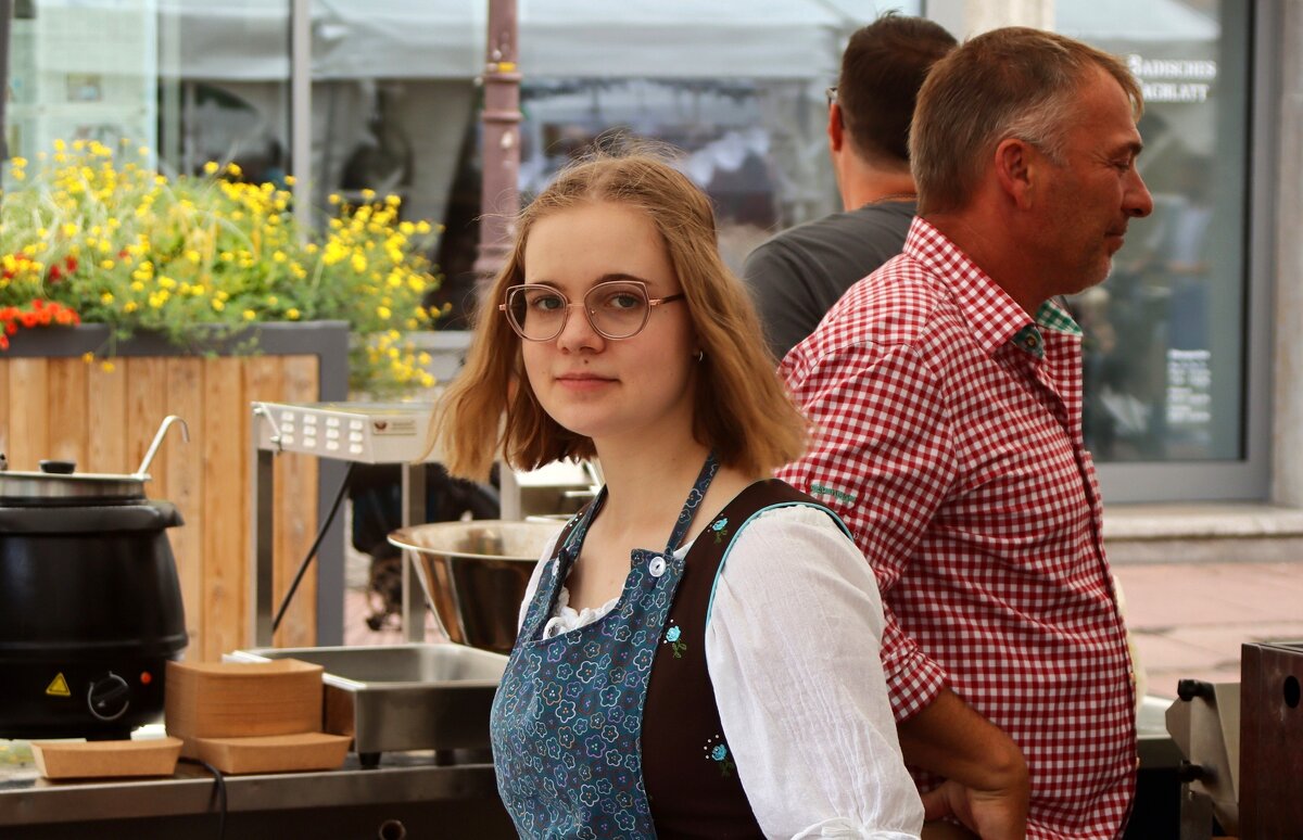 Хозяюшка - Юрий. Шмаков