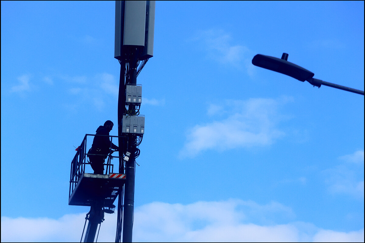 Три полоски - Сергей Премонишын