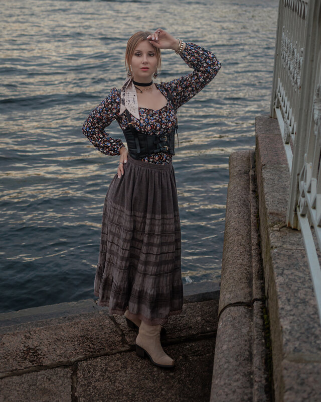 Летним тридцать пятым вечером - Валерий Паршин