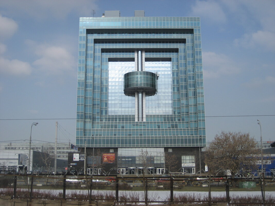 Бизнес-центр Авилон Плаза - Олег Иванов