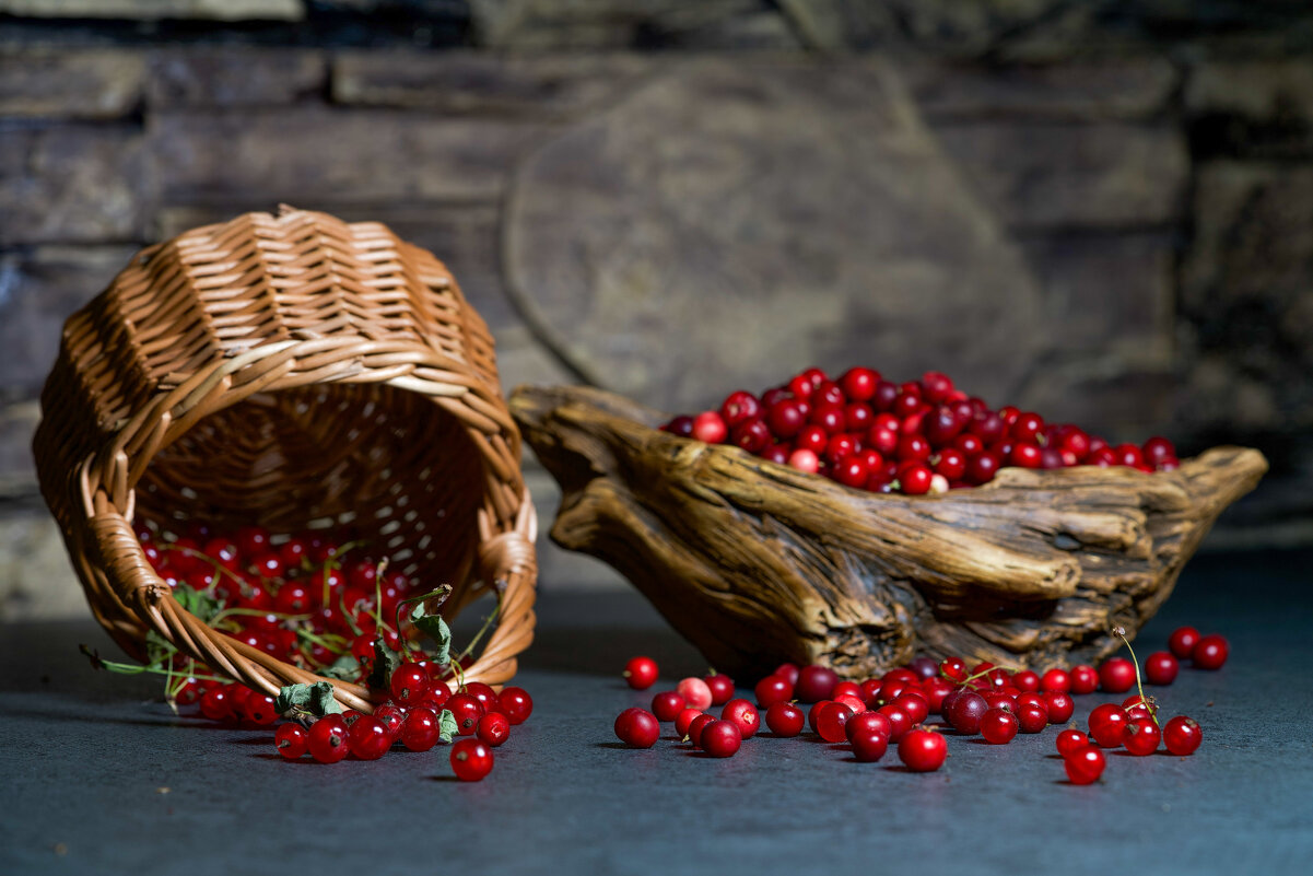 Ягодный натюрморт - Виктория 