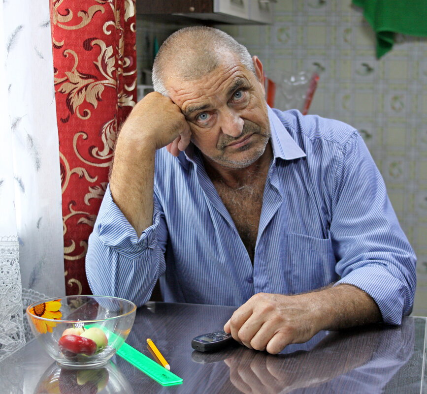 Жизнь прожить, не поле перейти... - Андрей Катков