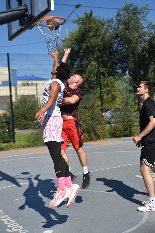 И на улице в игре... - Александр Гриднев