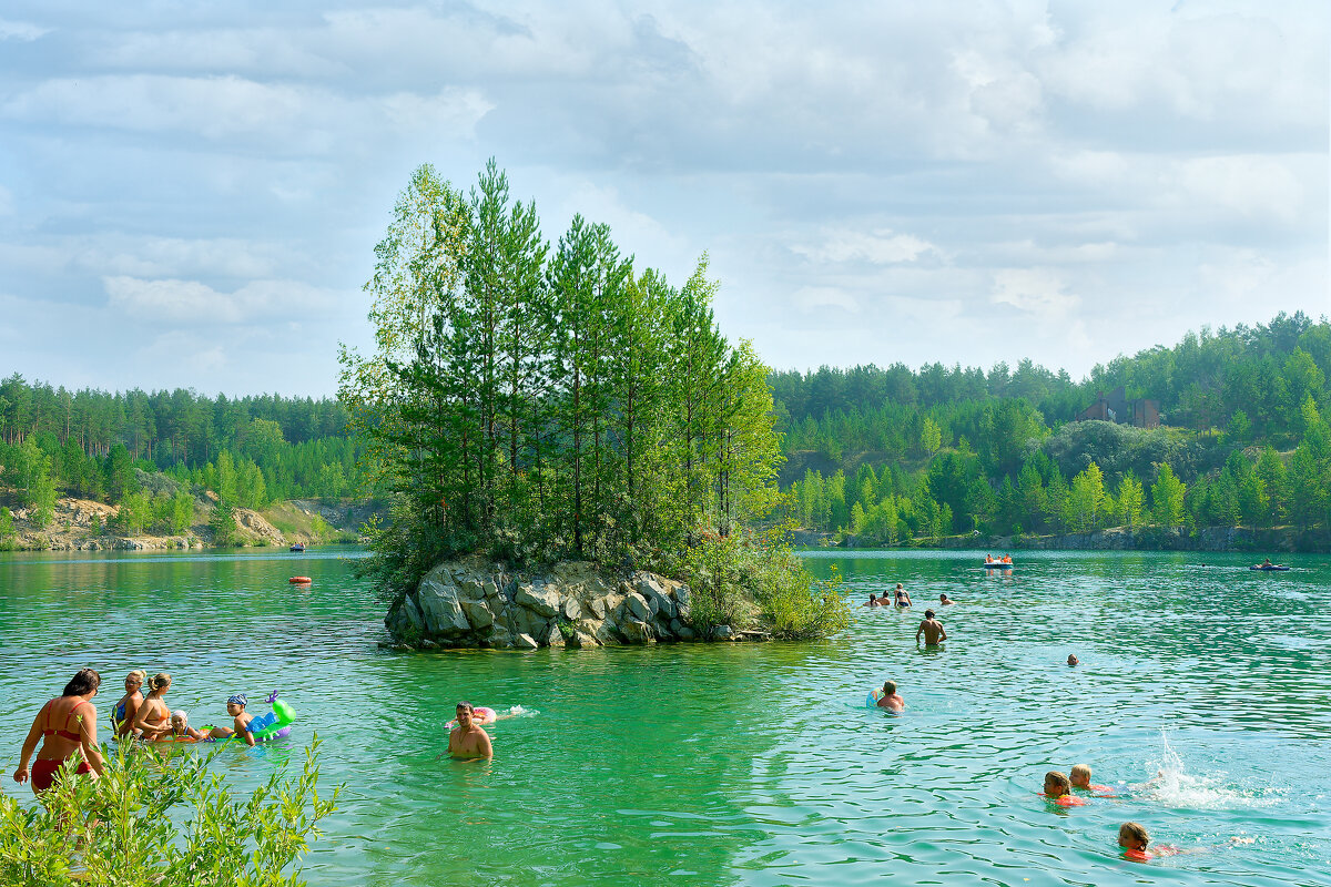 Мраморное озеро, База Оазис - Дмитрий Конев Мраморное озеро, База Оазис - Дмитрий Конев