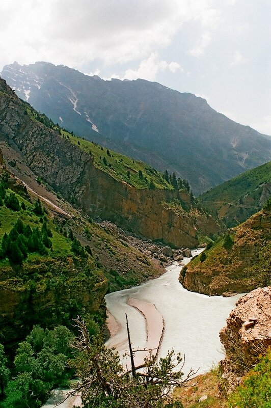 ДОЛИНА ОЙГАИНГА. - Виктор Осипчук