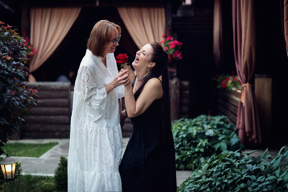 Хохотушки) - Лилия .