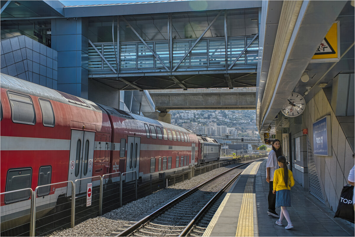 Израиль ,Хайфа  27,08,2025г, - ujgcvbif 