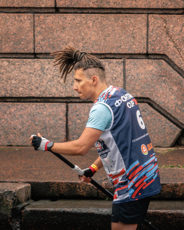 Подсмотрено в Питере - Владимир Колесников