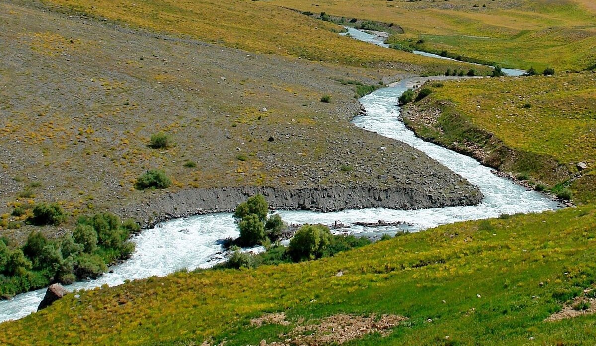 ДОЛИНА ОЙГАИНГА. - Виктор Осипчук