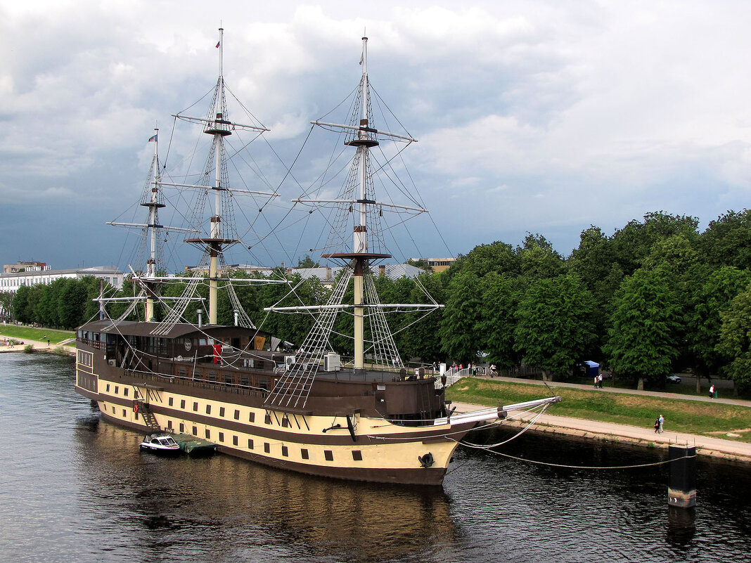 Фрегат «Флагман» - Александр Ильчевский 