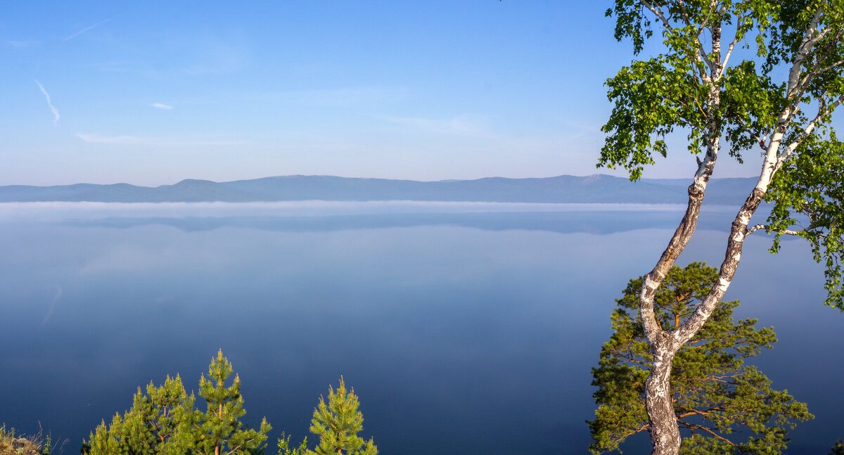 Туманное утро на озере Тургояк. - Алексей Трухин