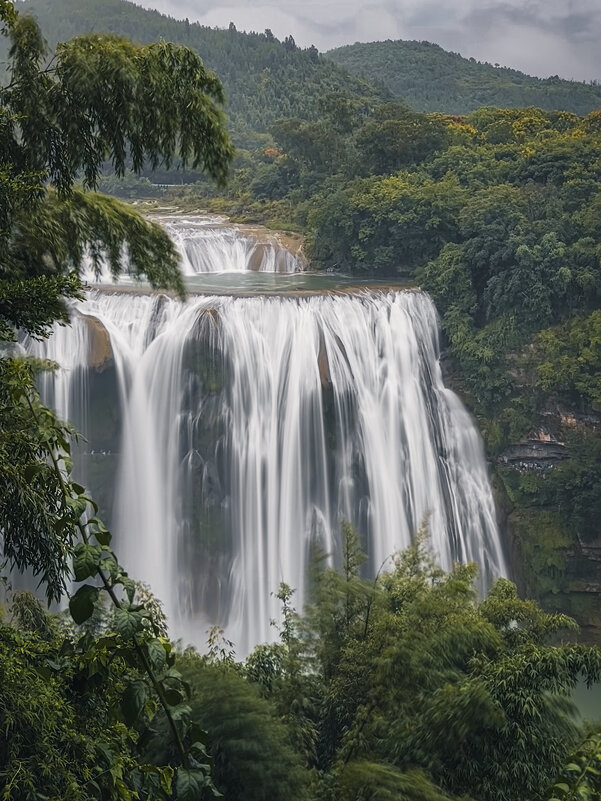 Хуангошу, один из самых больших водопадов в Азии - Дмитрий 