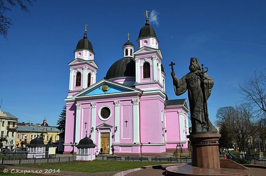 Чернівці. Кафедральний собор - Степан Карачко