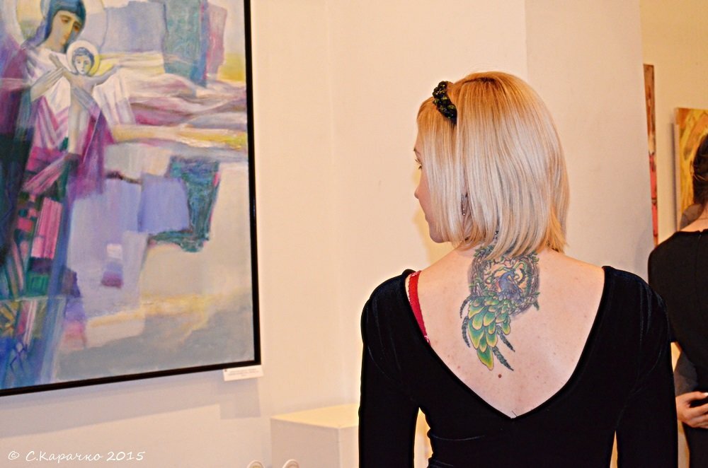 У вернісажі - Степан Карачко