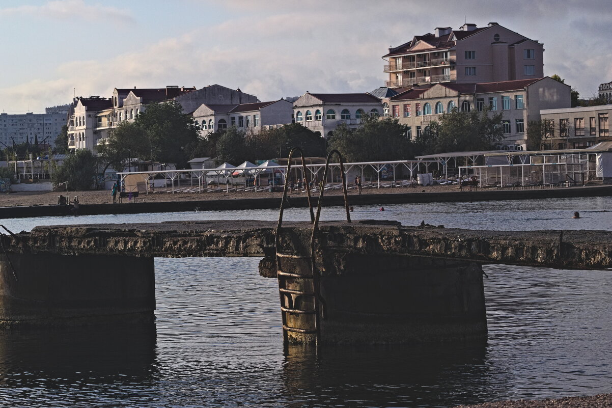 причал - Giant Tao /