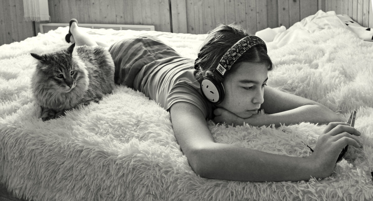 Ангелина и кошка - СЮ 