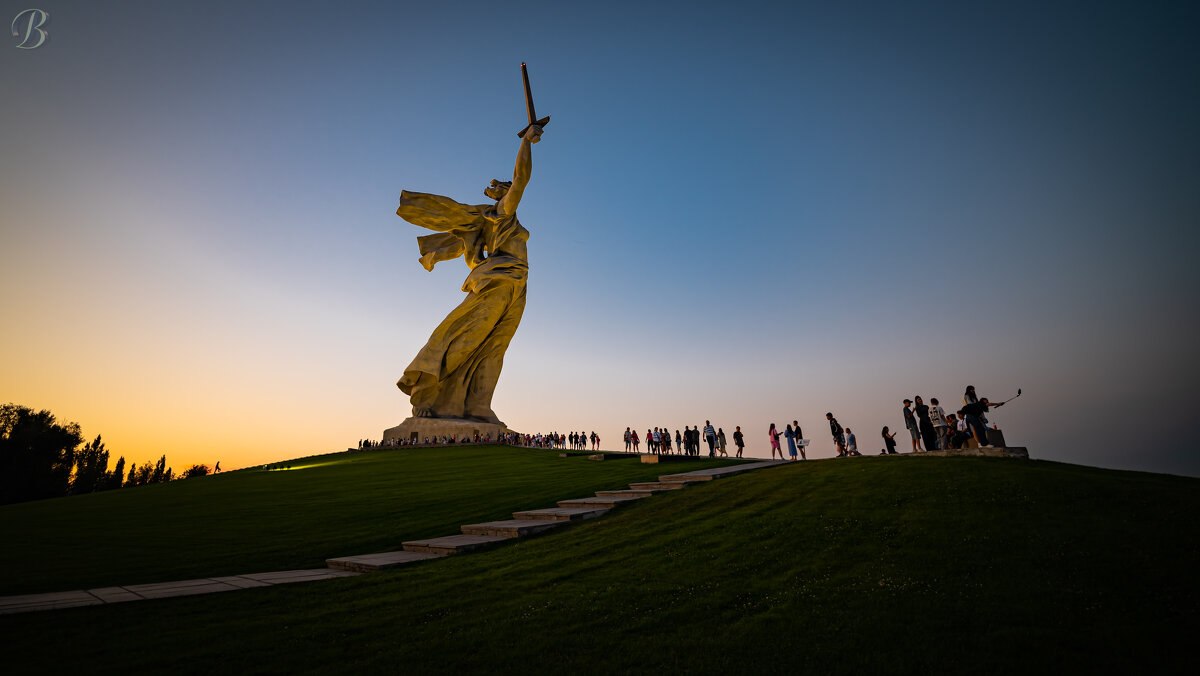 Родина мать! - Валерий 