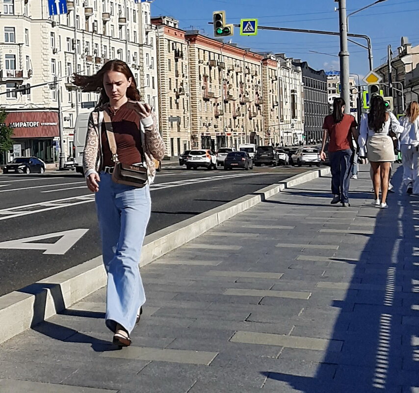 *** - Владимир Захаров