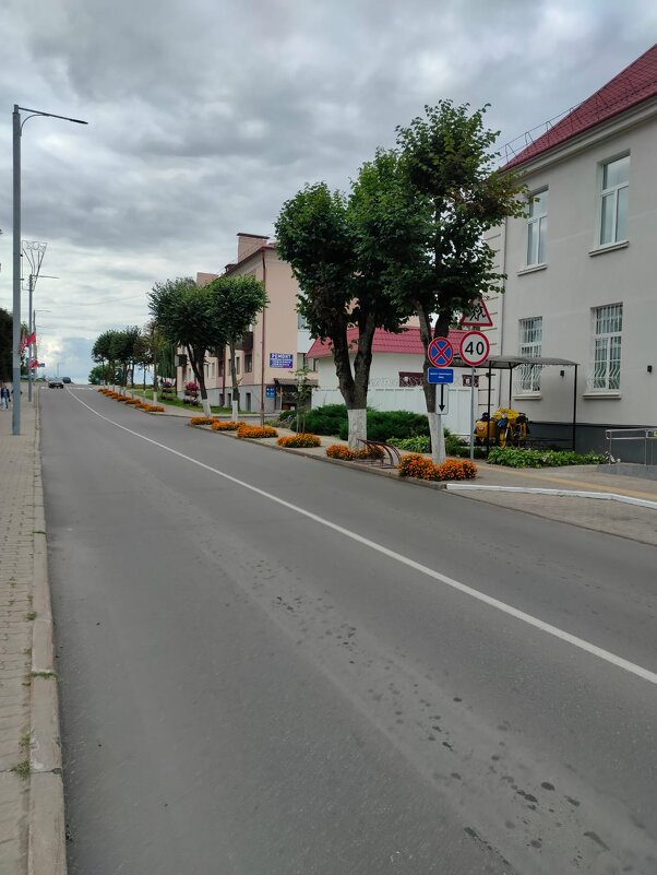 Улица города - Ирэн 