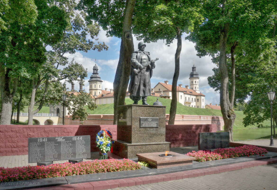 Памятник героям Великой Отечественной войны в Несвиже - Andrey Lomakin