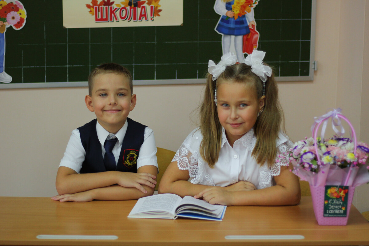 школьные годы чудесные - Oksana Verkhoglyad школьные годы чудесные - Oksana Verkhoglyad