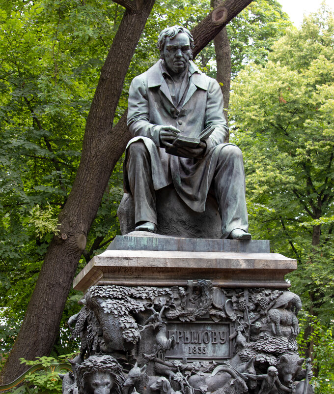 Памятник Крылову в Летнем саду - Sergei Vikulov Памятник Крылову в Летнем саду - Sergei Vikulov