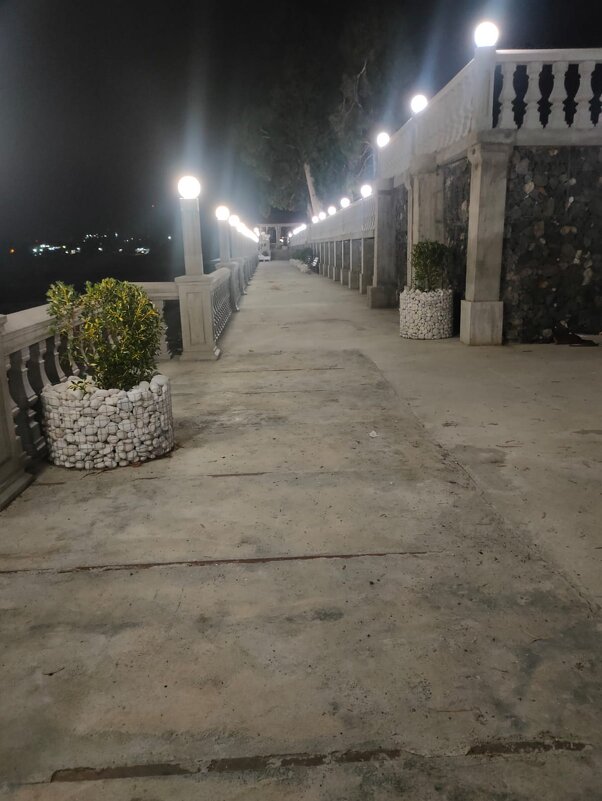 Вечер в Новом Афоне - Ирэн 