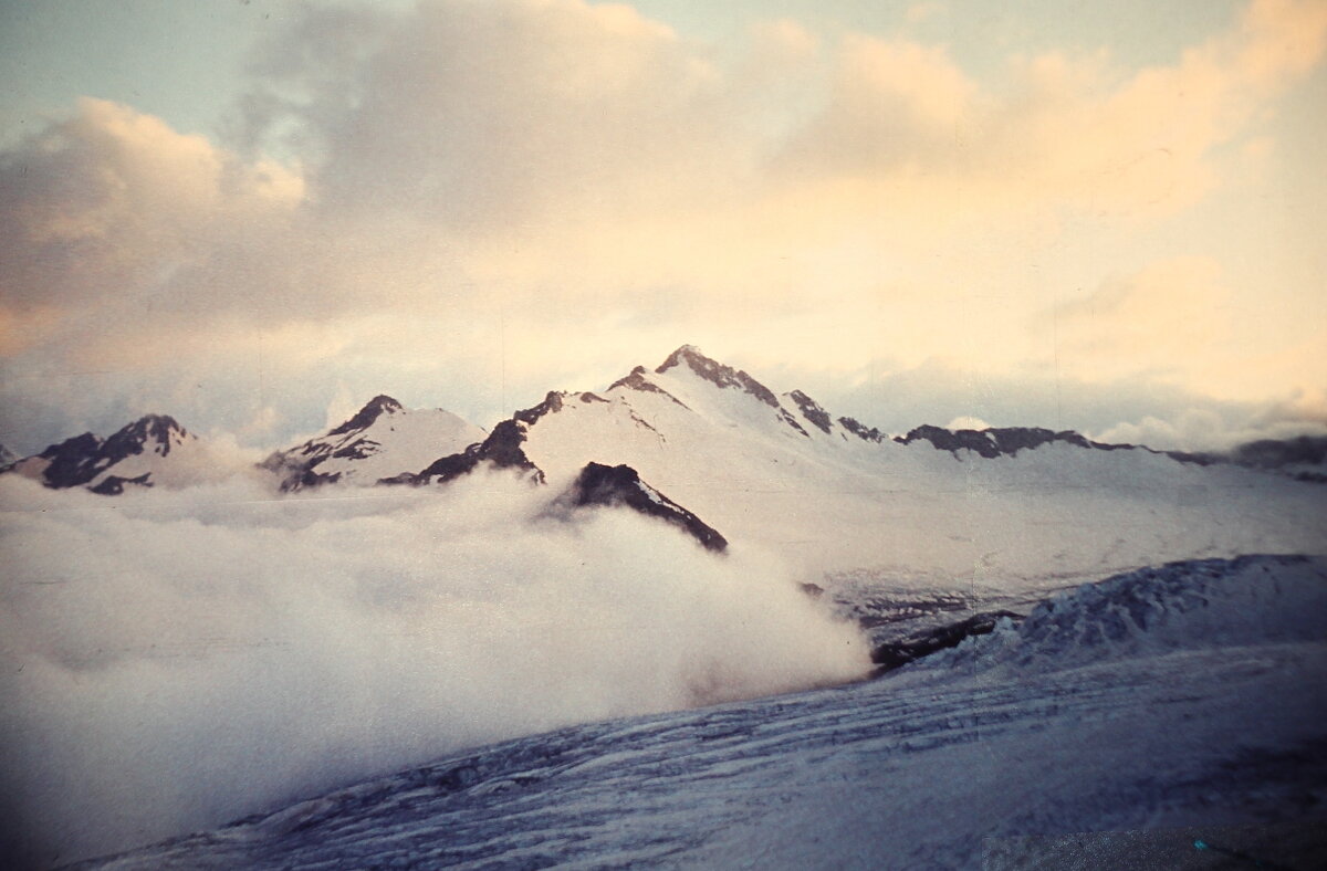 Выше облаков - Gen Vel