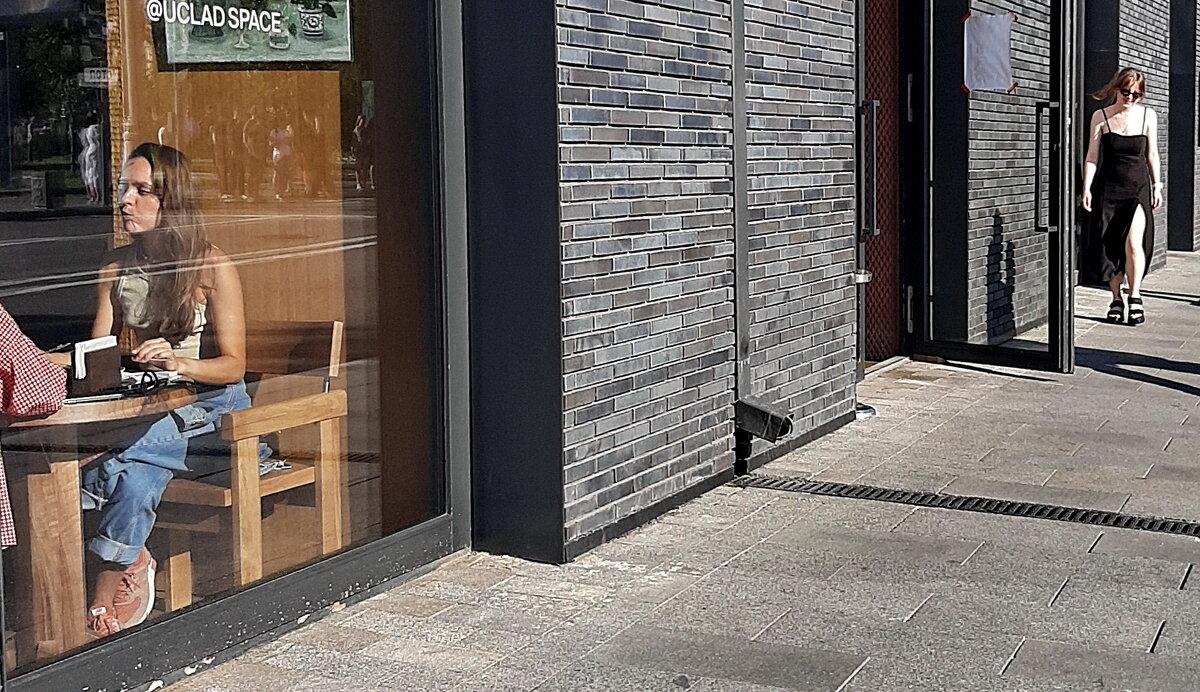 *** - Владимир Захаров