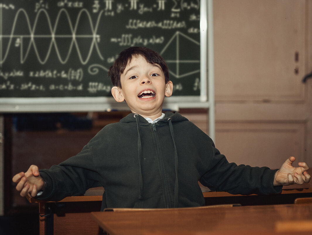 ...про параллельные прямые из параллельных миров) - Лилия .