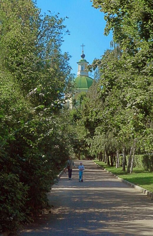 алея Архитекторов - Лера 