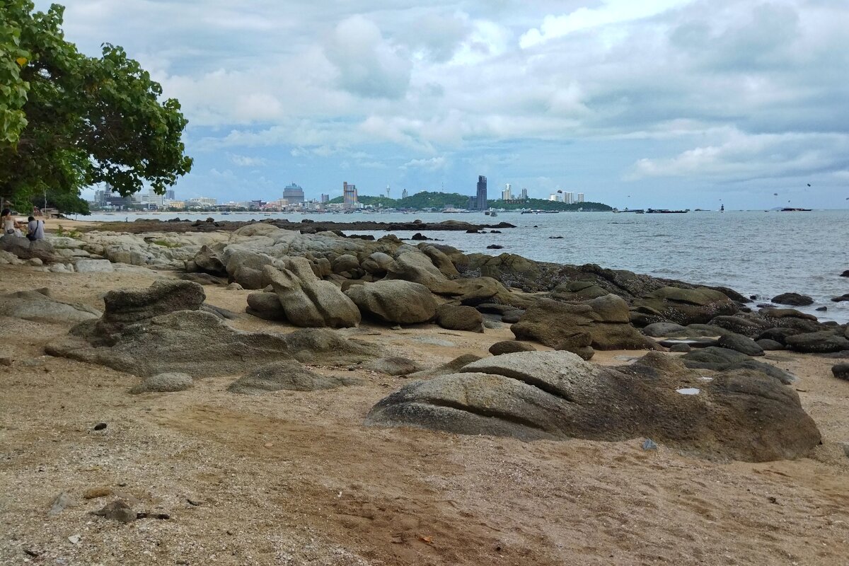 Дикий пляж в Паттайе - Марина Виноградова