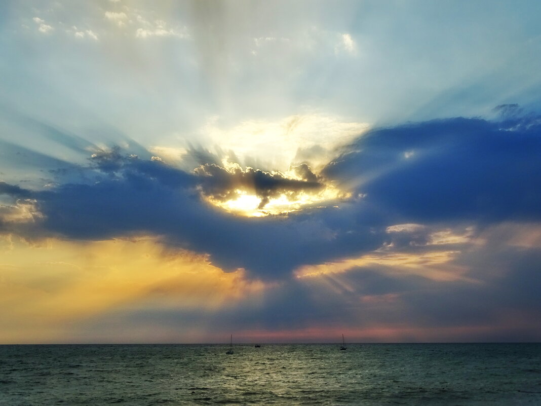 Лучи заката - Павел Трунцев