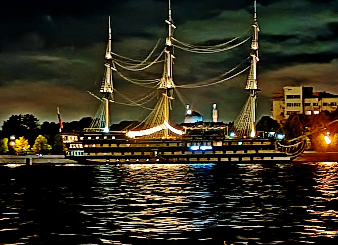 Парусник  моей  мечты. - Vladimir Semenchukov