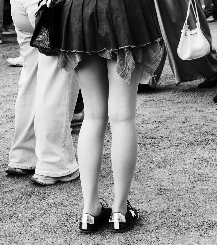 ПРО БЕЛУЮ СУМОЧКУ - Виктор Никитенко ПРО БЕЛУЮ СУМОЧКУ - Виктор Никитенко