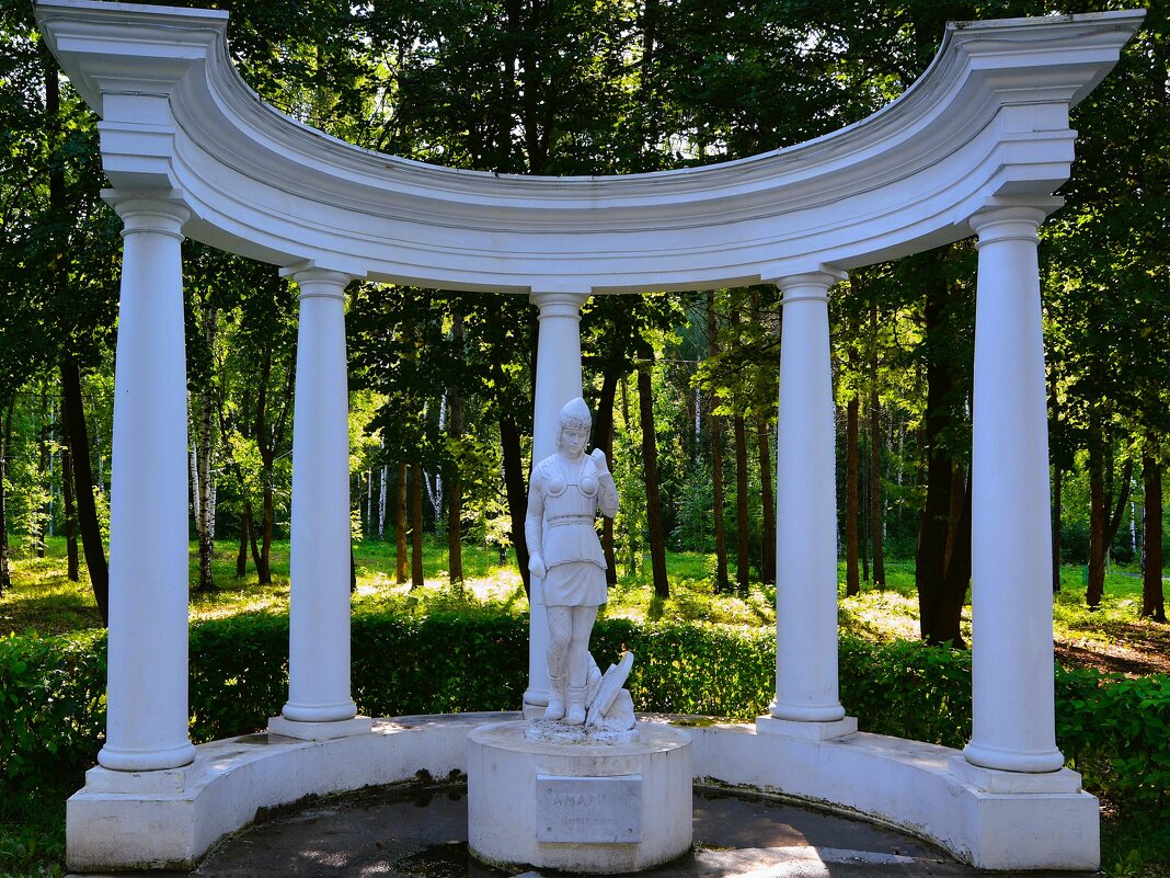 Чебоксары. Скульптура "Тамарислу". - Пётр Чернега