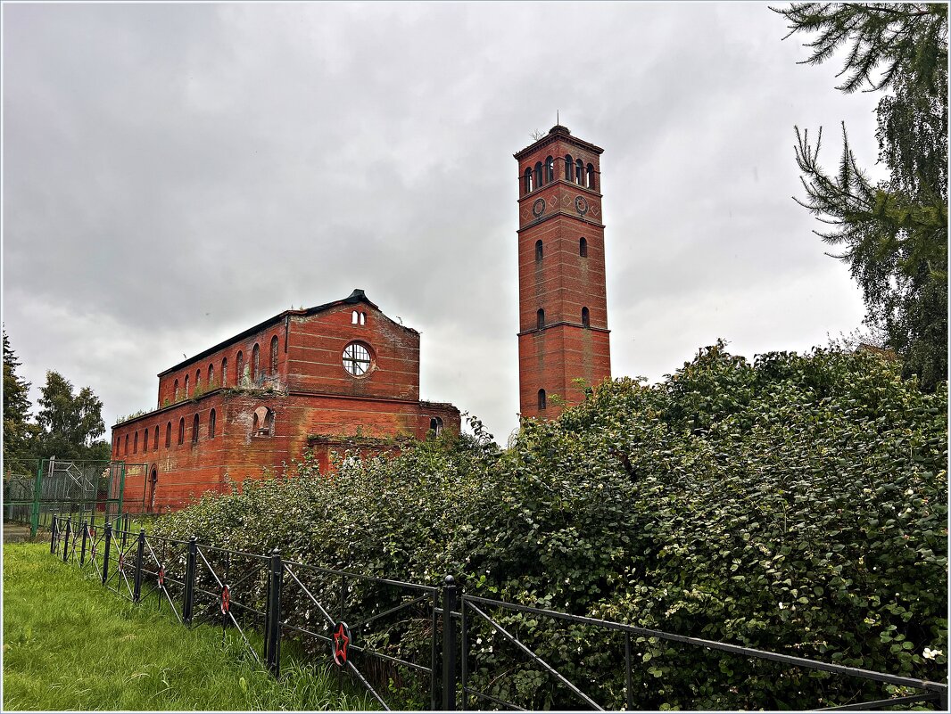 Прогулка по области. Руины кирхи Меляукена. 1846г., пос.Залесье. - Валерия Комова