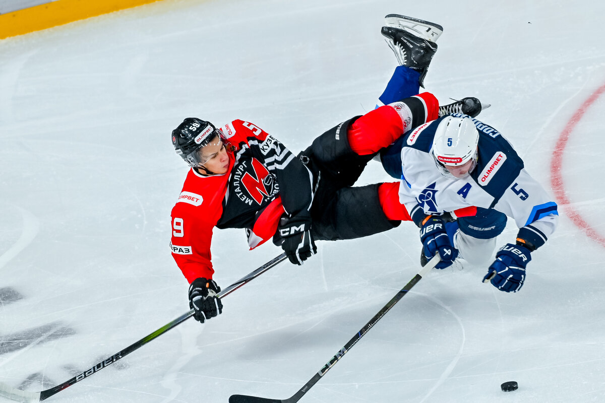 Попал под силовой... - Михаил Петрик