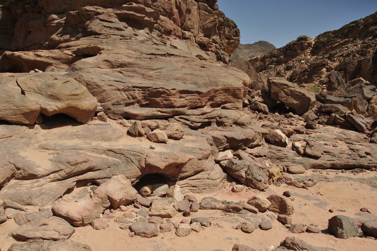 В каньоне в Шарм Эль Шейхе - Марина Виноградова