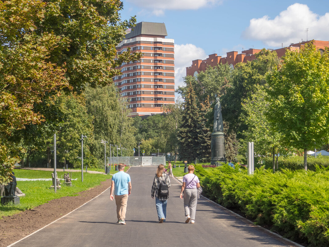 ___ - Yuriy V ___ - Yuriy V