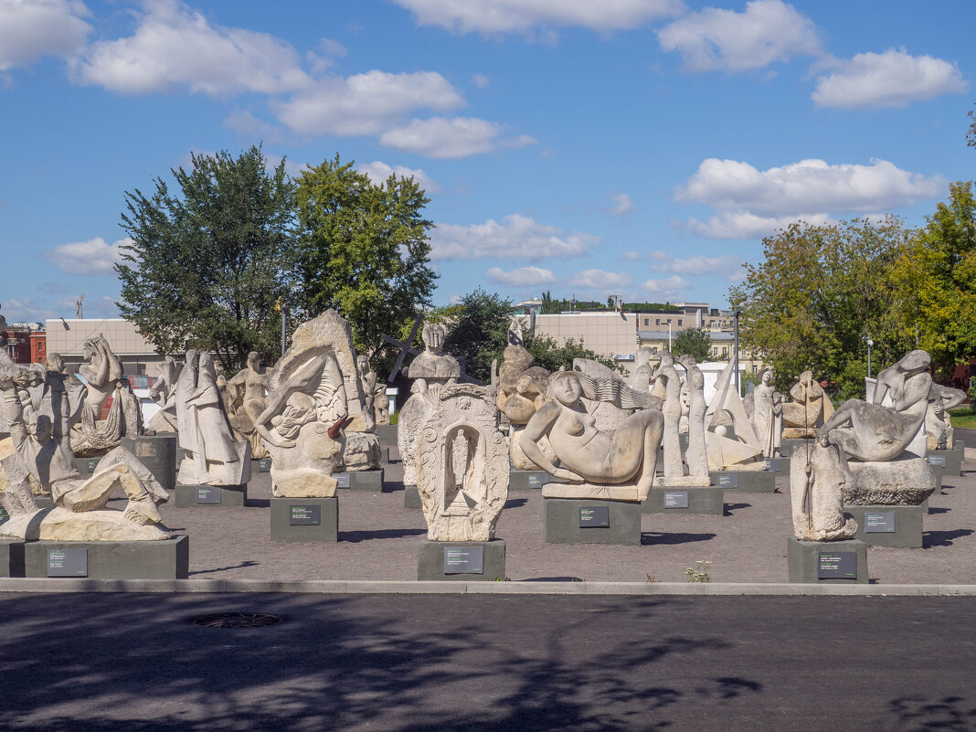 ___ - Yuriy V ___ - Yuriy V